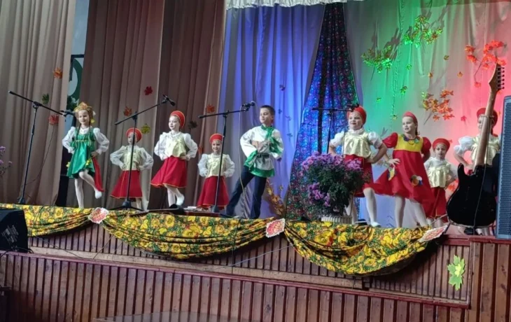 "Нам года не беда"- праздничный концерт,посвященный Дню пожилого человека.