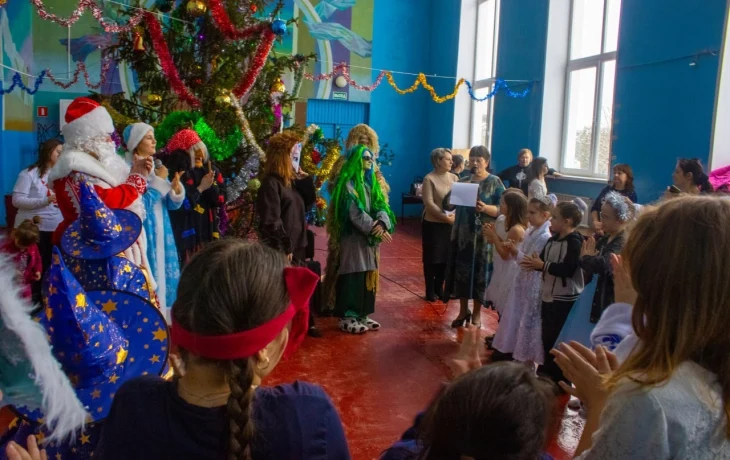 &laquo;Волшебное путешествие в волшебную сказку&raquo; - новогодний утренник для детей.