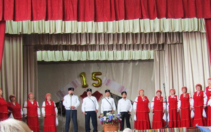 Юбилей казачьего ансамбля &laquo;Волюшка&raquo; - &laquo;Нам 15 лет&raquo;-праздничный концерт