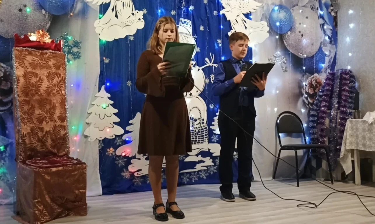 "Не опять, а с Новым годом." Праздничная новогодняя программа. 0 "Не опять, а с Новым годом." Праздничная новогодняя программа. 0