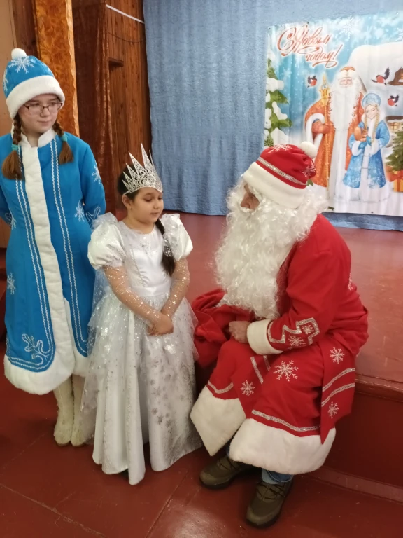 Новогодние праздники в Голунском сельском Доме культуры 0 Новогодние праздники в Голунском сельском Доме культуры 0