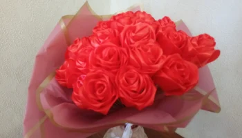 Выставка поделок "Сюрприз для мамы" Выставка поделок "Сюрприз для мамы"